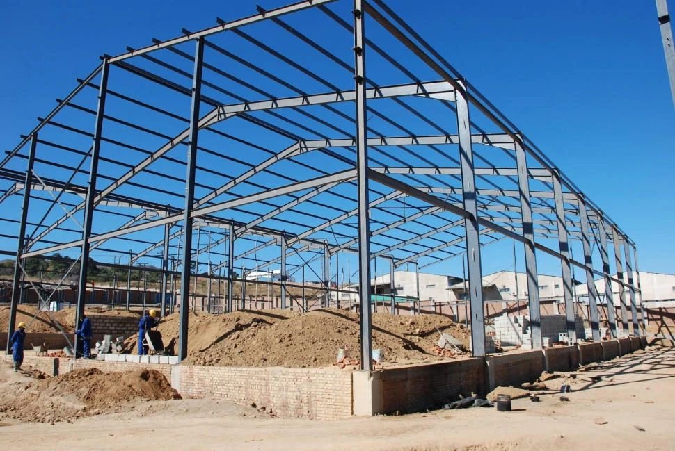 واجهة مبنى معدني جاهز في مكة